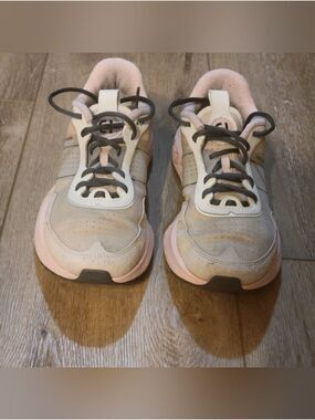 Cole Haan Zerogrand Outpace III Running Shoes Pink Tan Ivory Women's 9B W26768C